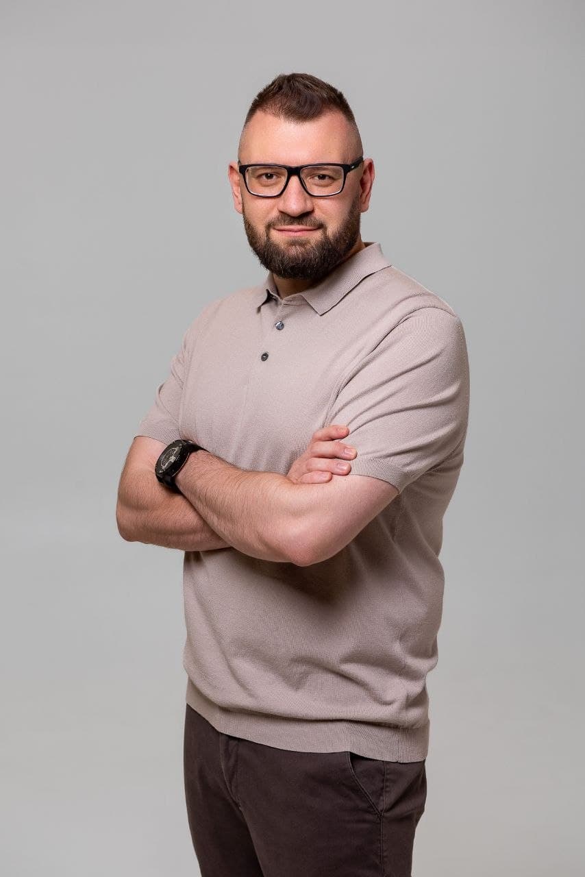 Владимир Назаров, спикер вебинара brandfound по GEO-аналитике